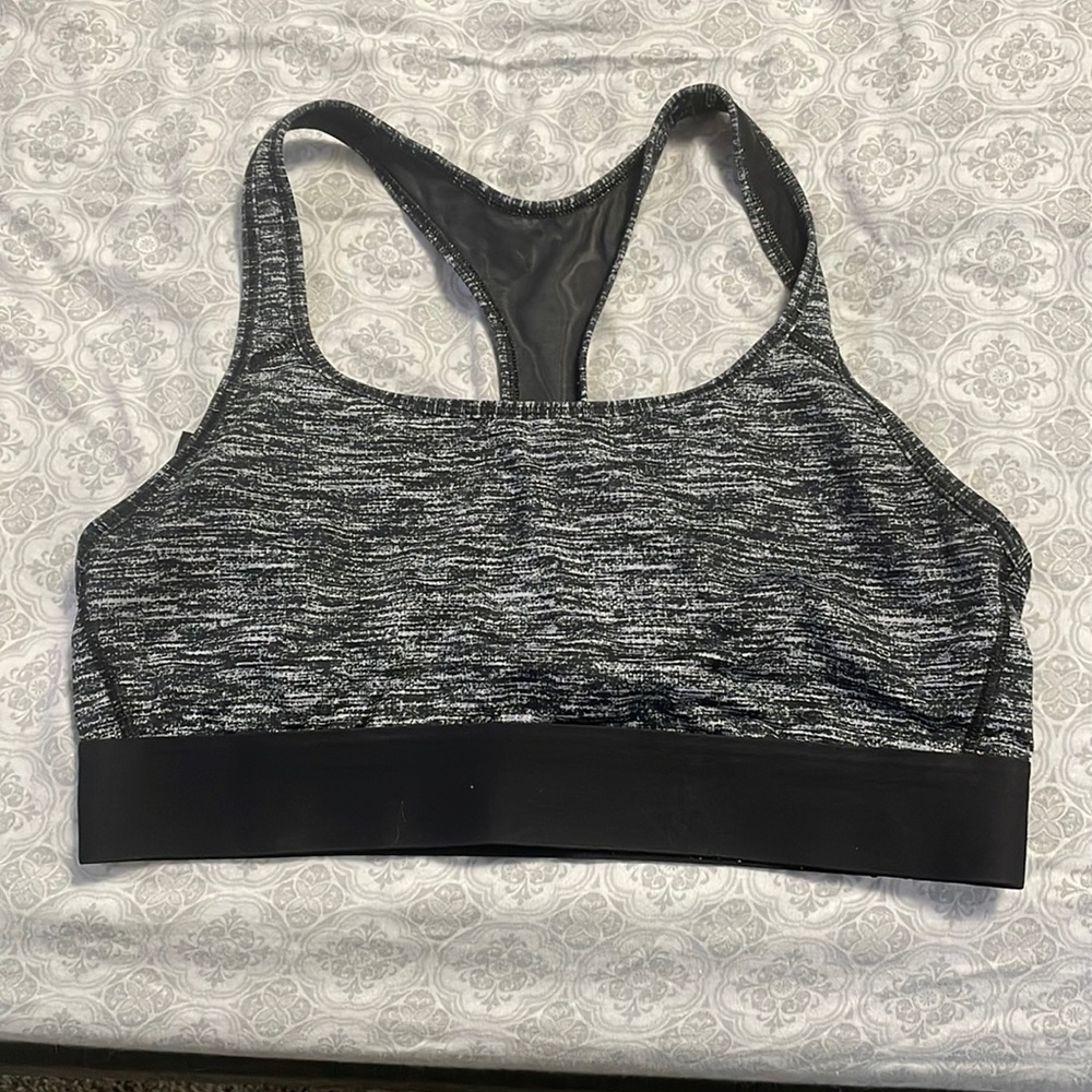 Victoria’s Secret Sport sports bra size L